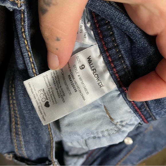 Wallflower Dark Blue Denim Pants bundle - Picture 7 of 7